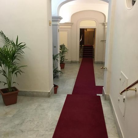 Hotel Versailles Roma Exterior foto